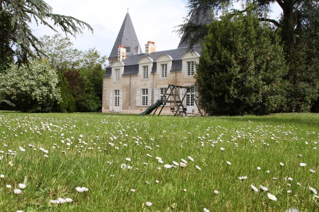 Chateau Du Bois De La Noe Bouaye Exterior foto